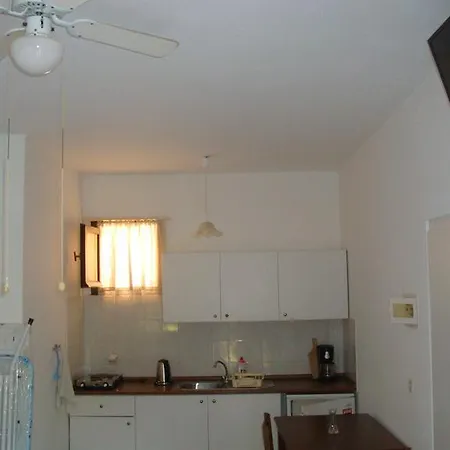 Aparthotel Calamon *